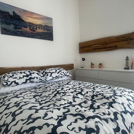 Orizzonte - 5 Terre, Via Fratelli Rosselli 11, Centro Storico-Stazione Centrale Con 2 Camere Da Letto La Spezia Eksteriør bilde