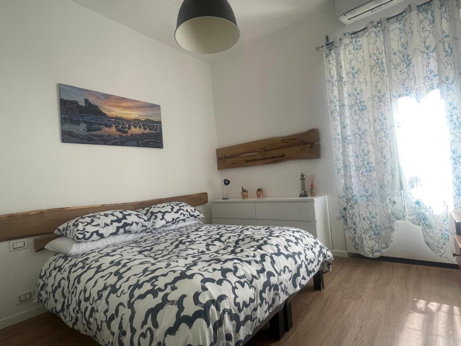 Orizzonte - 5 Terre, Via Fratelli Rosselli 11, Centro Storico-Stazione Centrale Con 2 Camere Da Letto La Spezia Eksteriør bilde